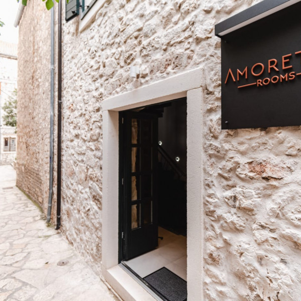 Das Wohnzimmer, Amoretta rooms, Amoretta rooms im Herzen von Šibenik, Kroatien Šibenik